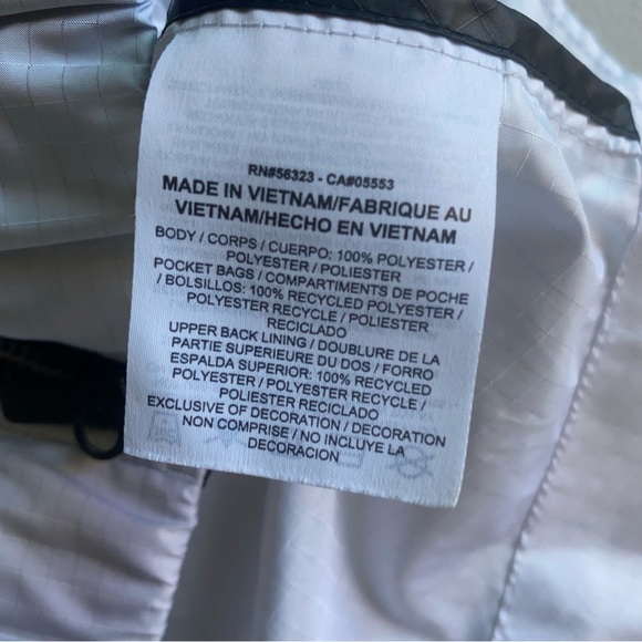 Nike Windrunner Full Zip Hooded Jacket Women’s Size Medium Black & White - Picture 9 of 10